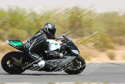 media/Mar-28-2022-Superbike Trackdays (Mon) [[b8603d0f67]]/Advanced Group (1pm-130pm)/Turn 9/